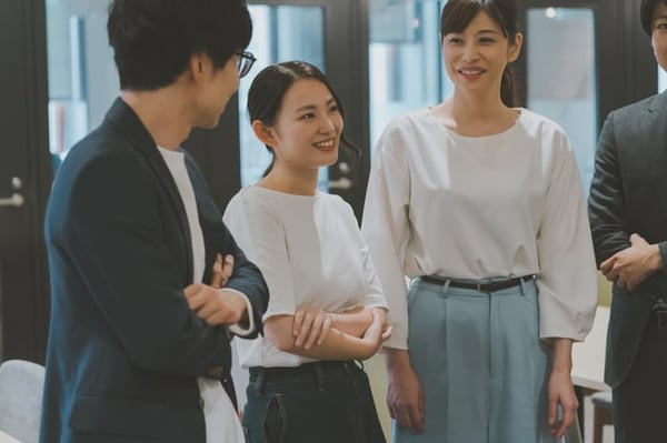 オンライン上でもオフラインと同様に快適にコミュニケーションをとるためには