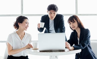 テレワークで働き方改革！導入メリットと成功させるためのポイントを解説【事例付き】