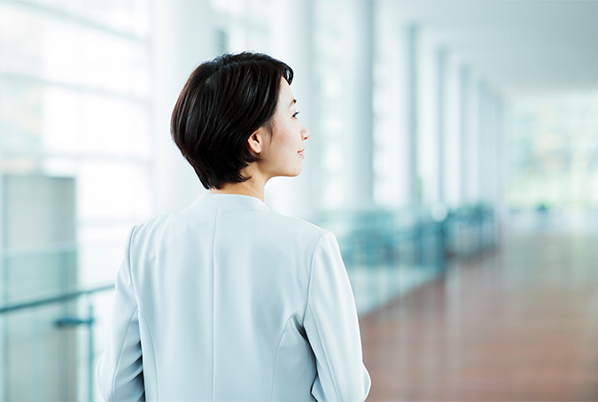女性管理職が増えない理由は？