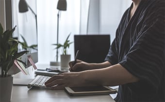 テレワークのデメリットとは？働き方改革を成功させるポイントと成功事例